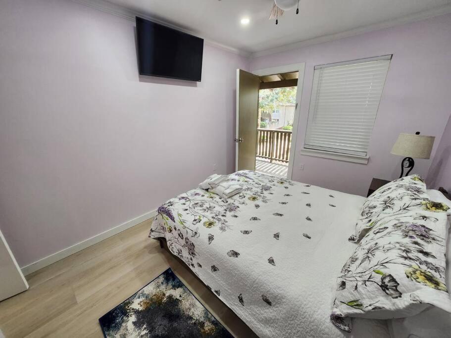 Modern Island Serenity!-Pet-Friendly Villa ฮิลตันเฮดไอส์แลนด์ ภายนอก รูปภาพ