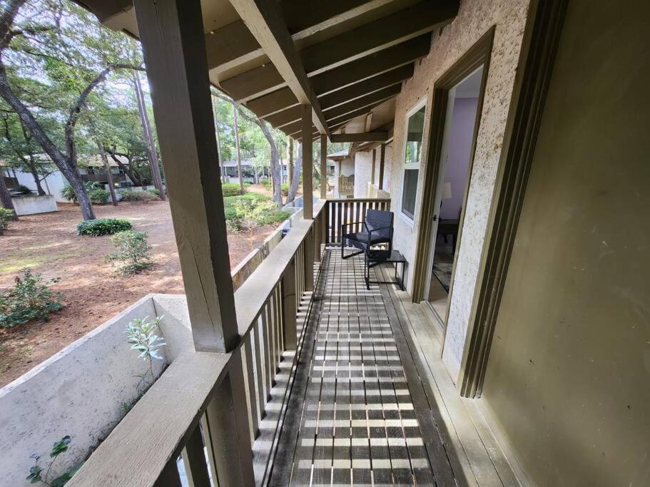 Modern Island Serenity!-Pet-Friendly Villa ฮิลตันเฮดไอส์แลนด์ ภายนอก รูปภาพ